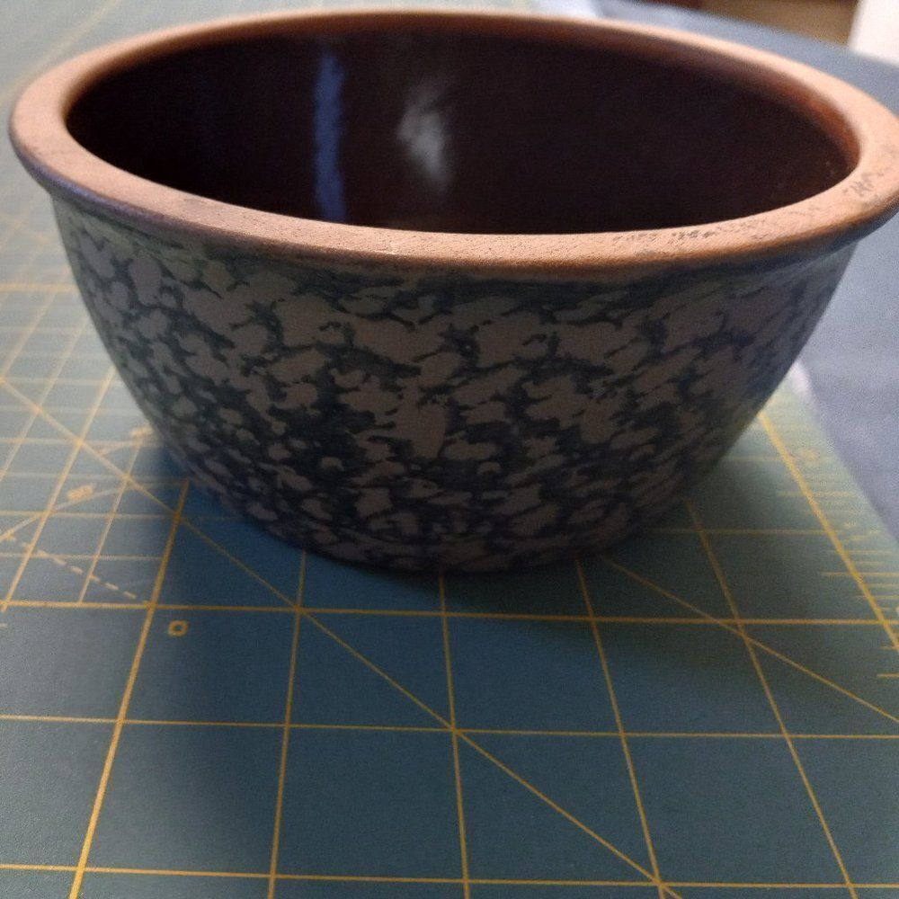 Bowl, stoneware ceramic 